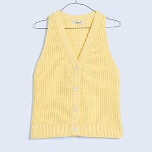 Madewell Cutaway Sweater Vest in Pale Pineapple YELLOW  NQ338